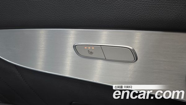 Mercedes-Benz GLC 2020, фото 31