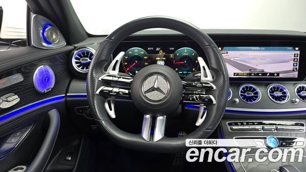Mercedes-Benz E-Class 2022, фото 12