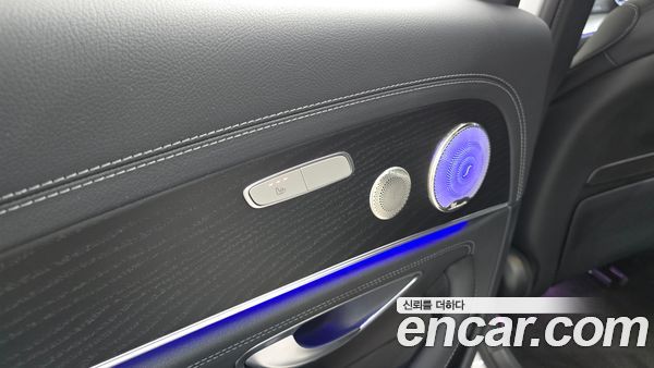 Mercedes-Benz E-Class 2022, фото 18
