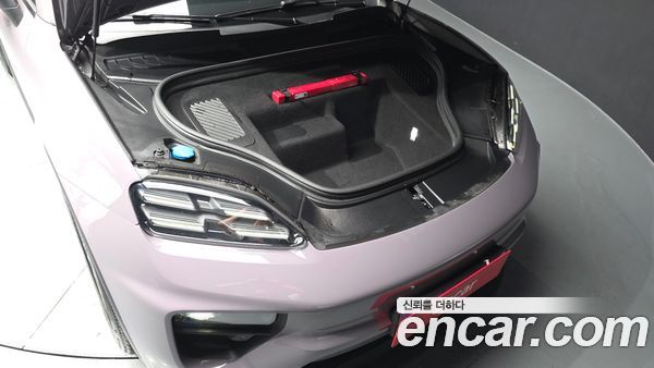 Porsche Macan 2025, фото 6