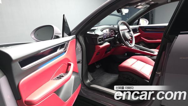 Porsche Macan 2025, фото 10