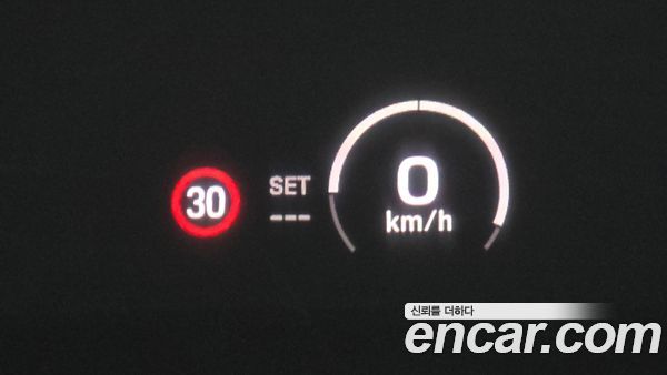 Porsche Macan 2025, фото 17