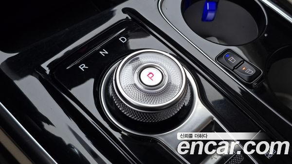 Kia Carnival 2021, фото 9