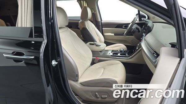 Kia Carnival 2021, фото 12