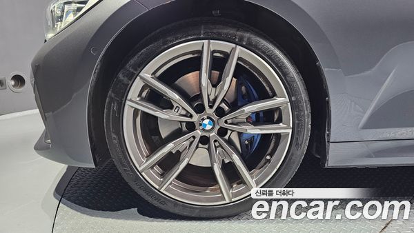 BMW 3 Series 2022, фото 5