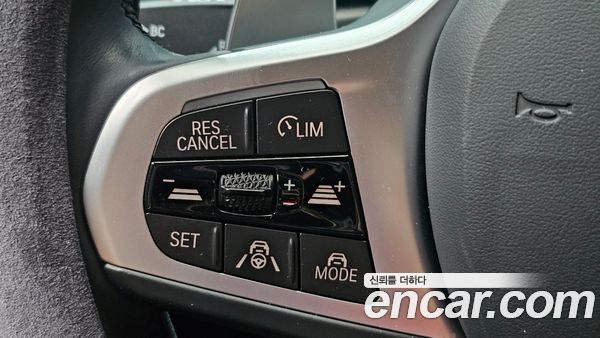 BMW 3 Series 2024, фото 22