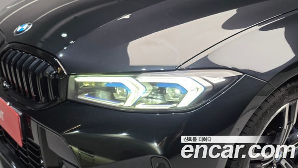 BMW 3 Series 2024, фото 8