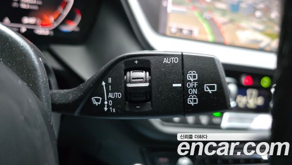 BMW 1 Series 2023, фото 29