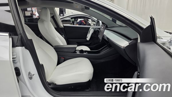 Tesla Model 3 2020, фото 17