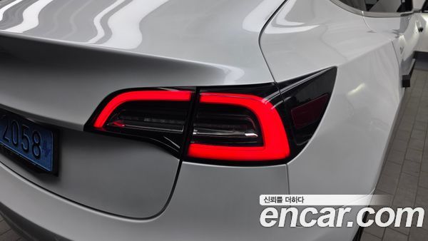 Tesla Model 3 2020, фото 9