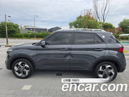 Hyundai Venue 2022, фото 3