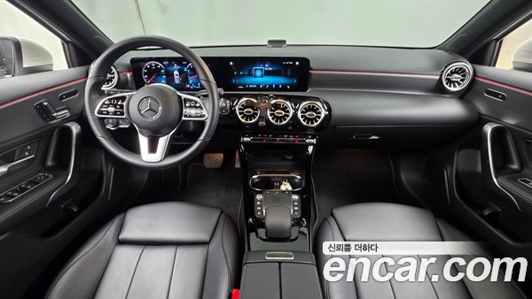 Mercedes-Benz A-Class 2021, фото 7