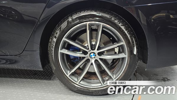 BMW 5 Series 2023, фото 6