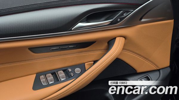 BMW 5 Series 2023, фото 26