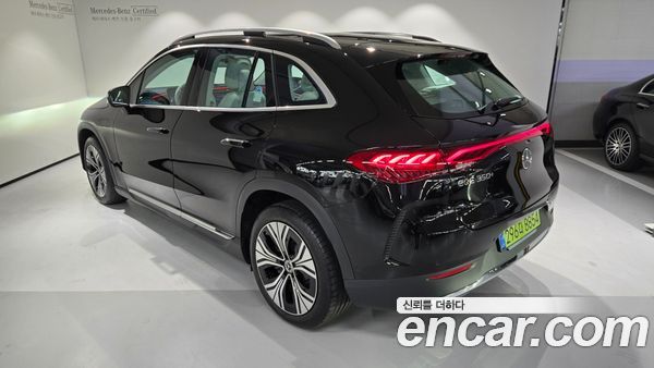Mercedes-Benz EQE 2026, фото 3