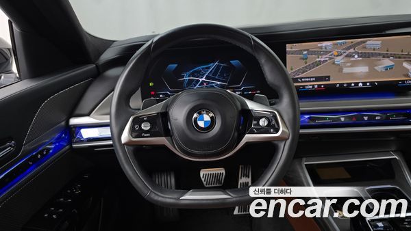 BMW 7 Series 2023, фото 13