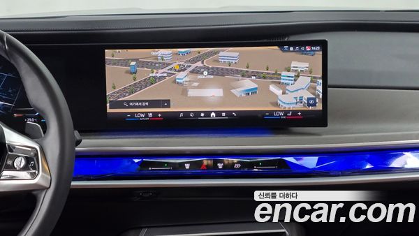 BMW 7 Series 2023, фото 14