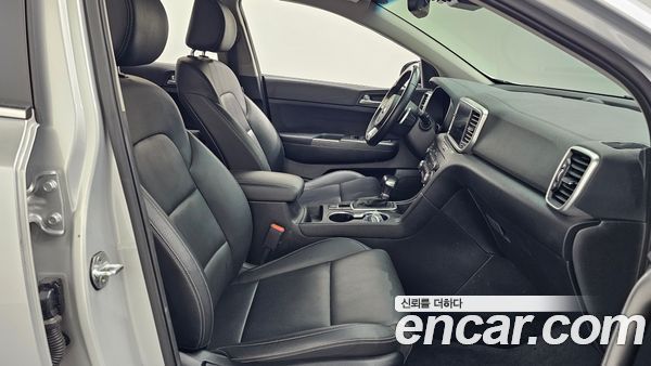 Kia Sportage 2022, фото 17