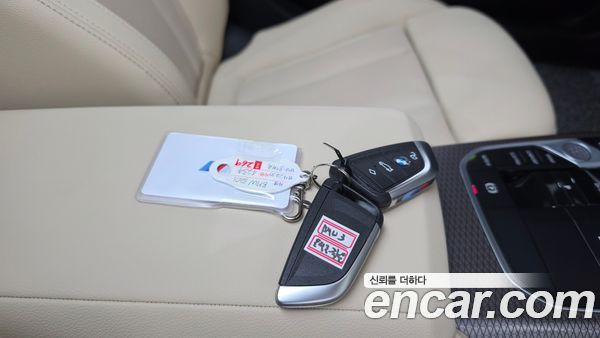 BMW 3 Series 2024, фото 21