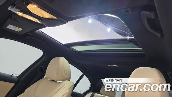 BMW 3 Series 2024, фото 24