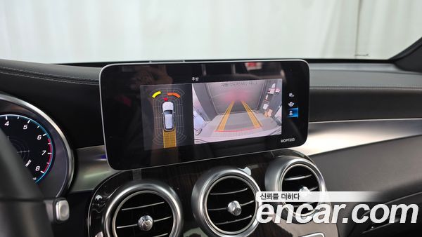 Mercedes-Benz GLC 2020, фото 15