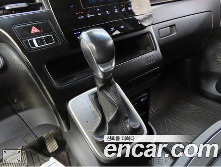 Hyundai Staria 2022, фото 9
