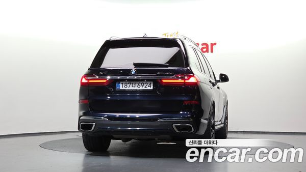 BMW X7 2022, фото 4