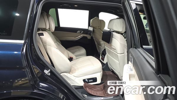 BMW X7 2022, фото 18