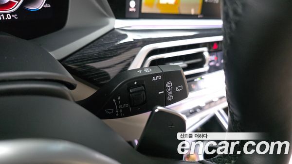 BMW X7 2022, фото 29
