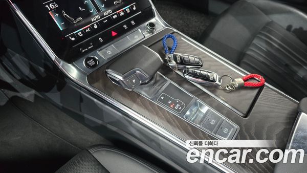Audi A6 2021, фото 11