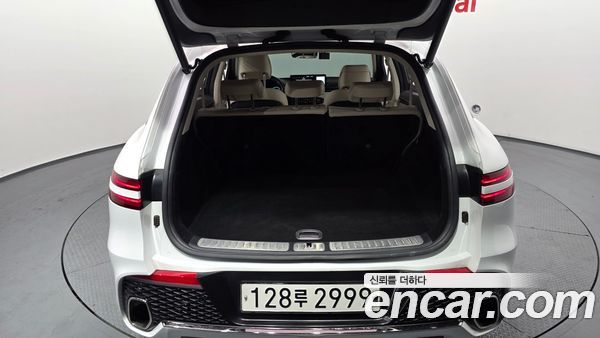 Genesis GV70 2021, фото 18