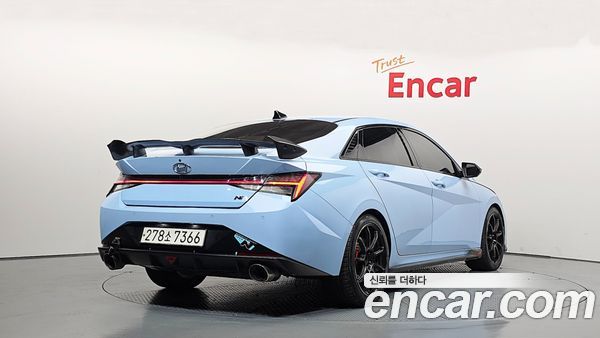 Hyundai Elantra 2022, фото 2