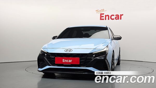 Hyundai Elantra 2022, фото 3