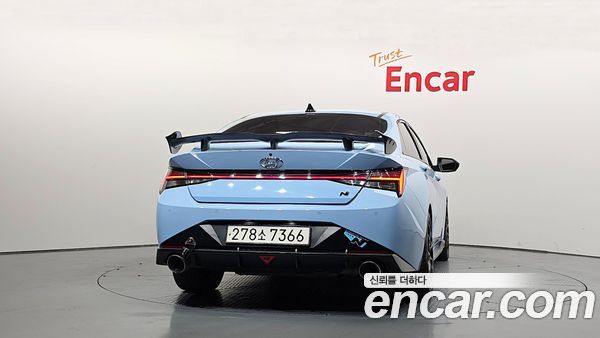 Hyundai Elantra 2022, фото 4