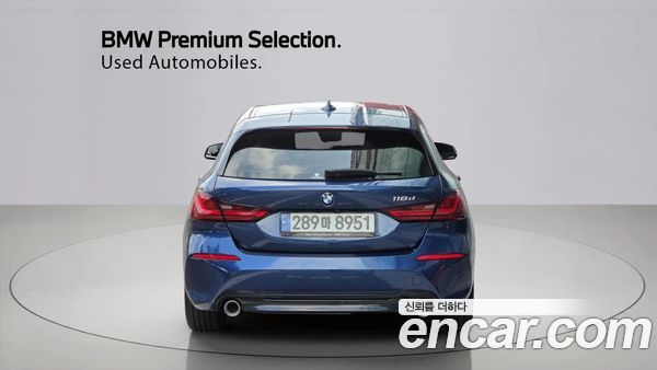 BMW 1 Series 2021, фото 4