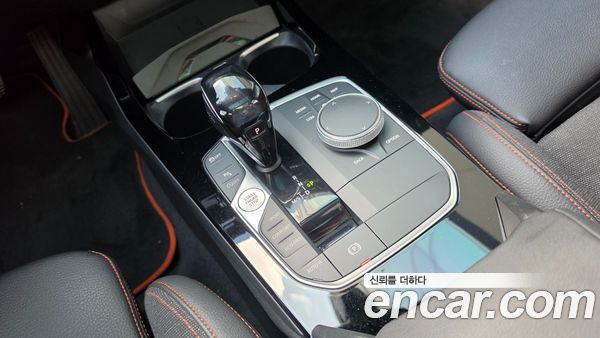 BMW 1 Series 2021, фото 9