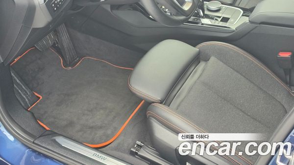 BMW 1 Series 2021, фото 10