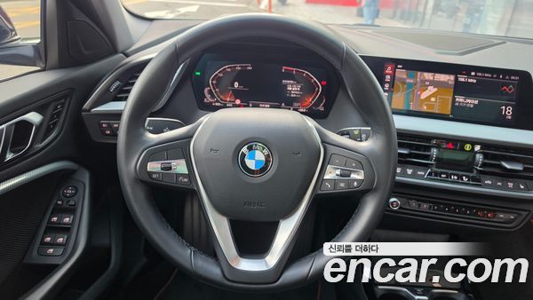 BMW 1 Series 2021, фото 14