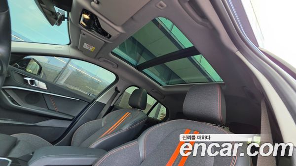 BMW 1 Series 2021, фото 16