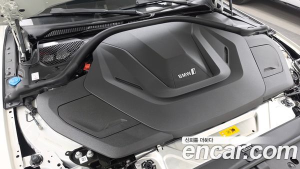 BMW i4 2025, фото 6