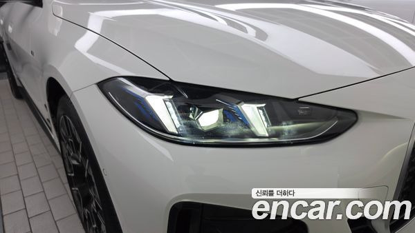 BMW i4 2025, фото 8