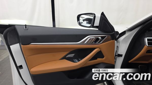 BMW i4 2025, фото 14