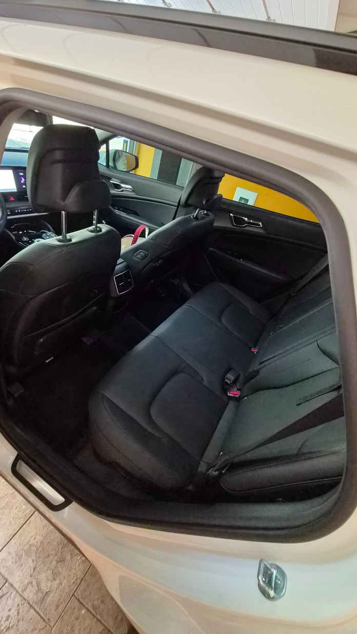 Kia Sportage 2023, фото 10