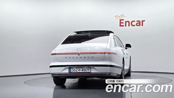 Hyundai Grandeur 2023, фото 3