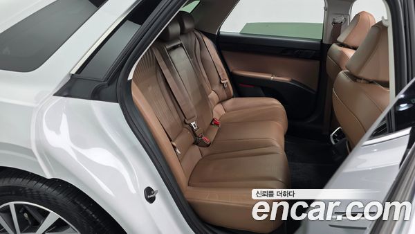 Hyundai Grandeur 2023, фото 16
