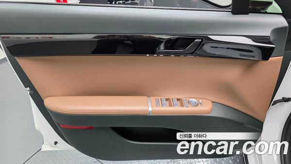 Hyundai Grandeur 2023, фото 13