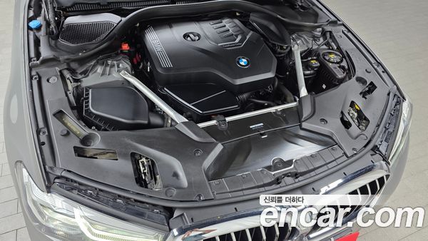 BMW 5 Series 2021, фото 5