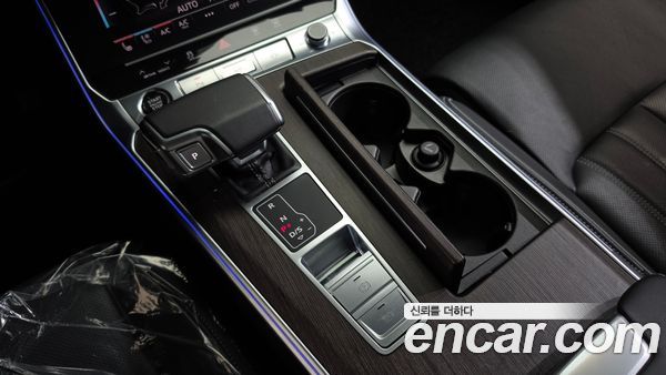 Audi A6 2025, фото 12