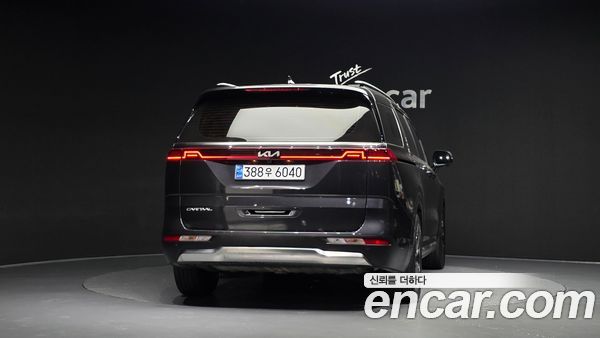 Kia Carnival 2023, фото 4