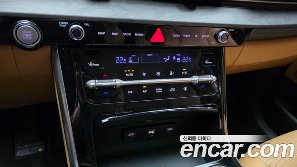 Kia Carnival 2023, фото 23